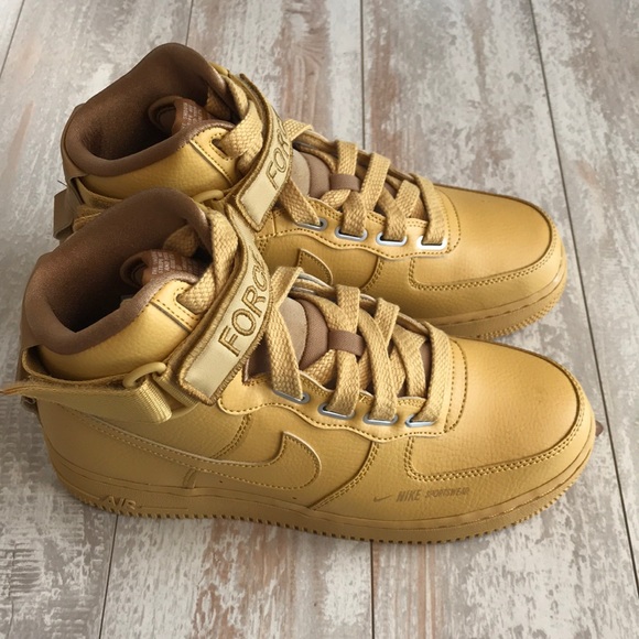 NWT Nike Air Force 1 High - Picture 6 of 8